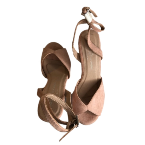 NWOT Chinese Laundry Ellia Wedge Sandal - Picture 4 of 4